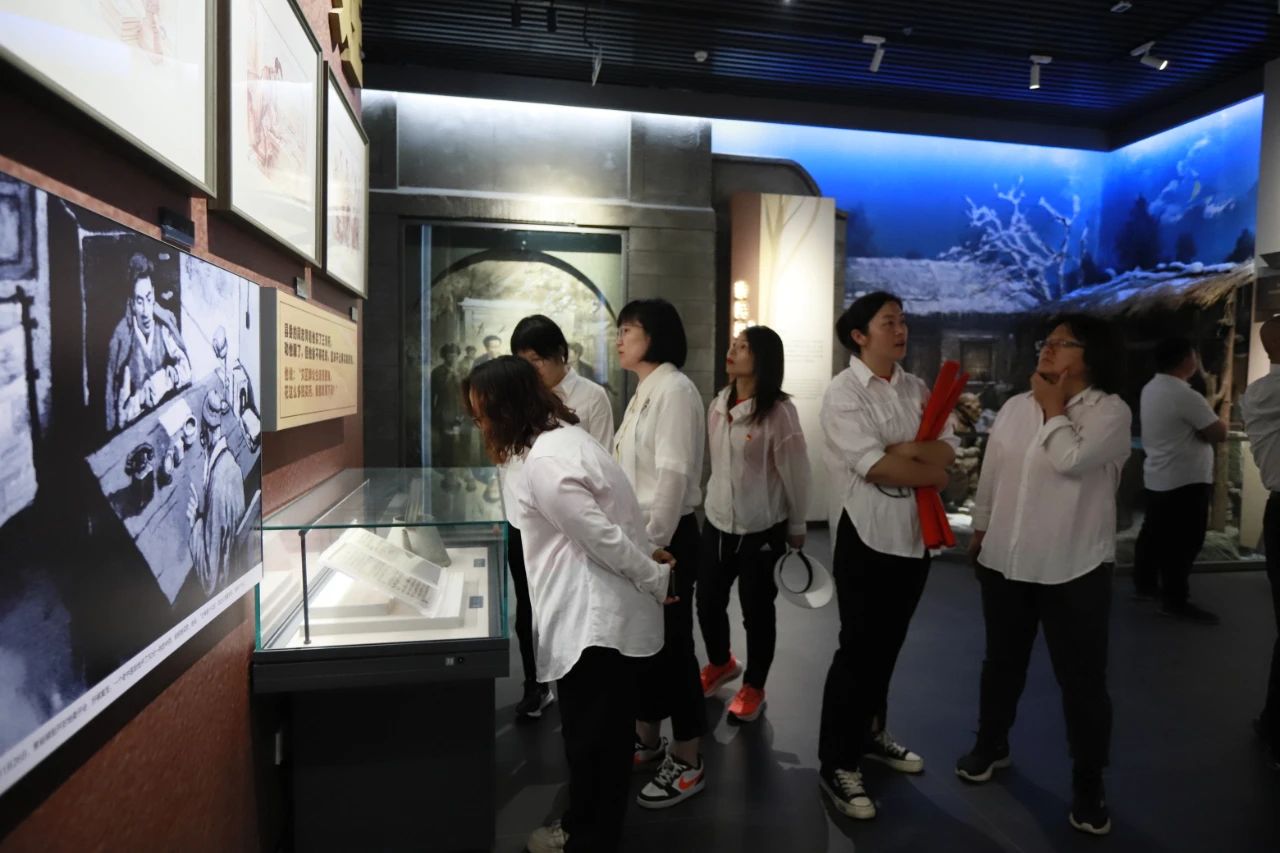 砥砺初心使命，汲取奋进力量丨LD官方电竞（中国）有限公司官网乳业集团党委组织开展学习“焦裕禄精神”主题党日活动