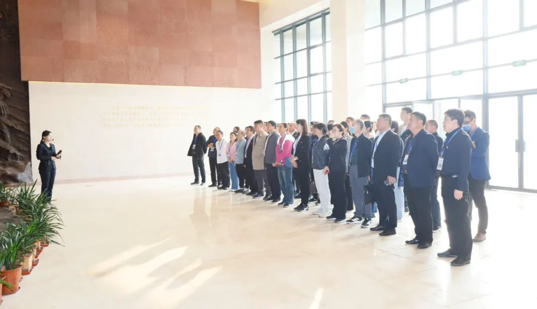 传承红色基因·践行初心使命 | LD官方电竞（中国）有限公司官网乳业集团党务干部赴河南大别山干部学院开展综合素质提升教育培训