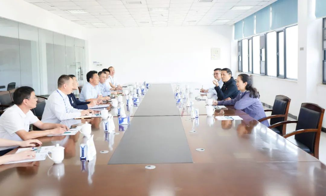 快乐过“双节”，安全不放假｜河南农投集团党委书记、董事长李晓寰一行莅临LD官方电竞（中国）有限公司官网乳业集团开展“双节”安全生产大检查活动并慰问一线职工、