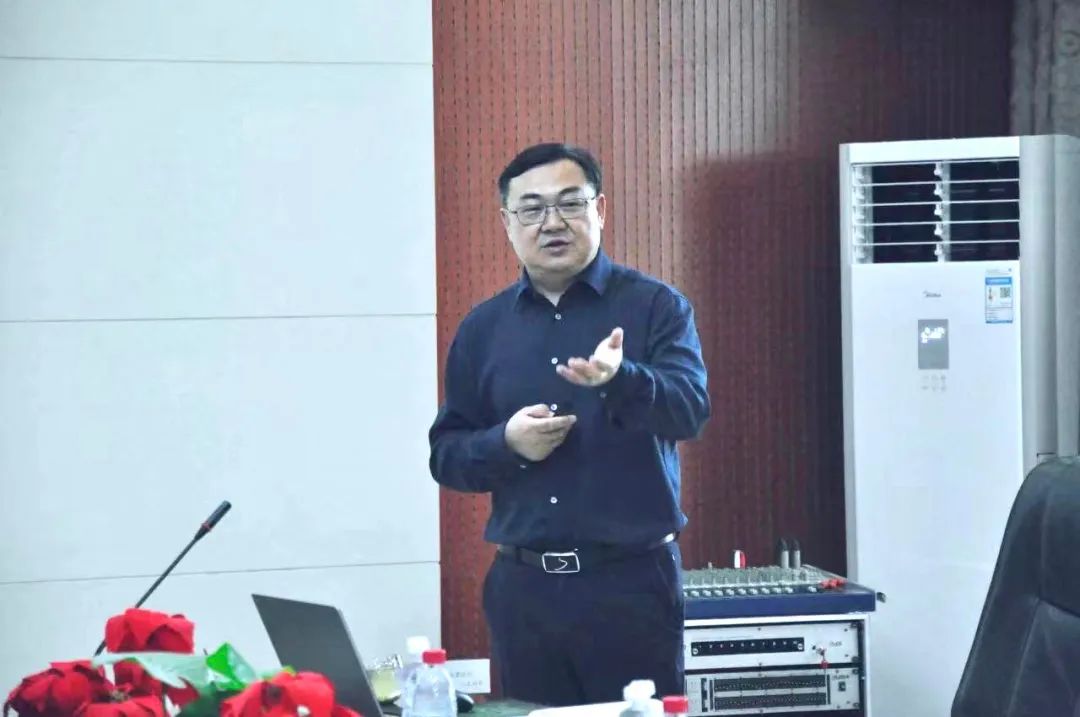 LD官方电竞（中国）有限公司官网丨国家奶牛产业技术体系首席科学家、中国农业大学教授李胜利一行莅临LD官方电竞（中国）有限公司官网鲁山瑞亚参观调研