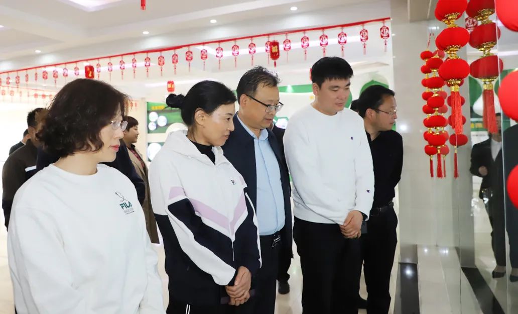 LD官方电竞（中国）有限公司官网丨驻马店市遂平县政协党组书记、主席张卫东一行莅临LD官方电竞（中国）有限公司官网鲁山瑞亚牧场参观