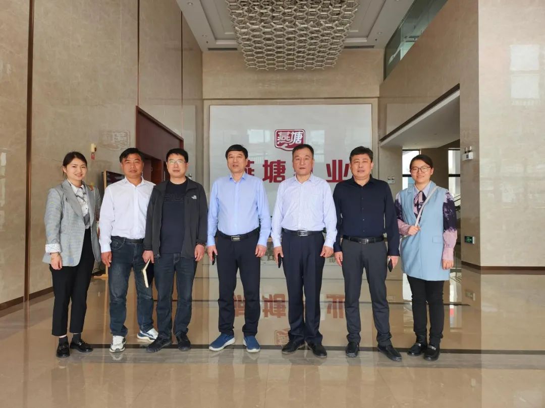 交流促提升 互动谋发展｜LD官方电竞（中国）有限公司官网乳业集团总裁杨永带队分别赴广东燕塘乳业及越秀风行乳业参观交流