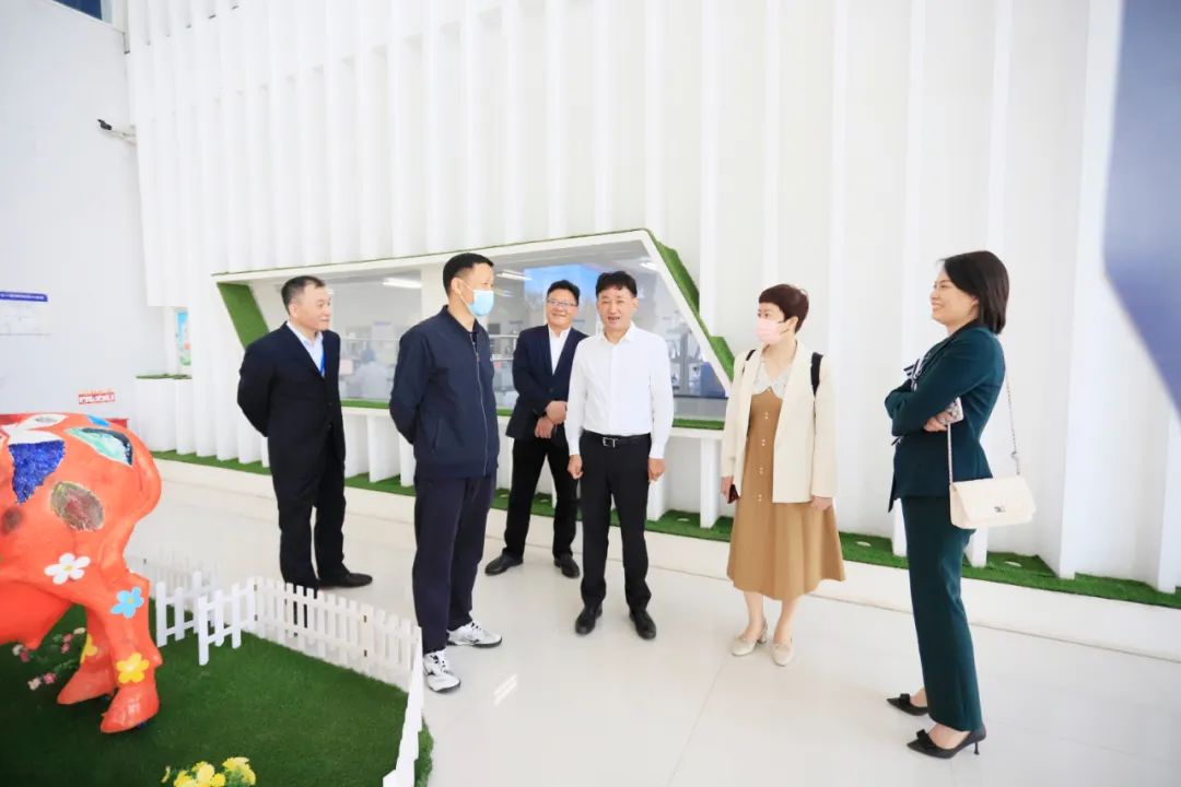 LD官方电竞（中国）有限公司官网| 省农投集团董事长李晓寰一行莅临LD官方电竞（中国）有限公司官网调研指导工作