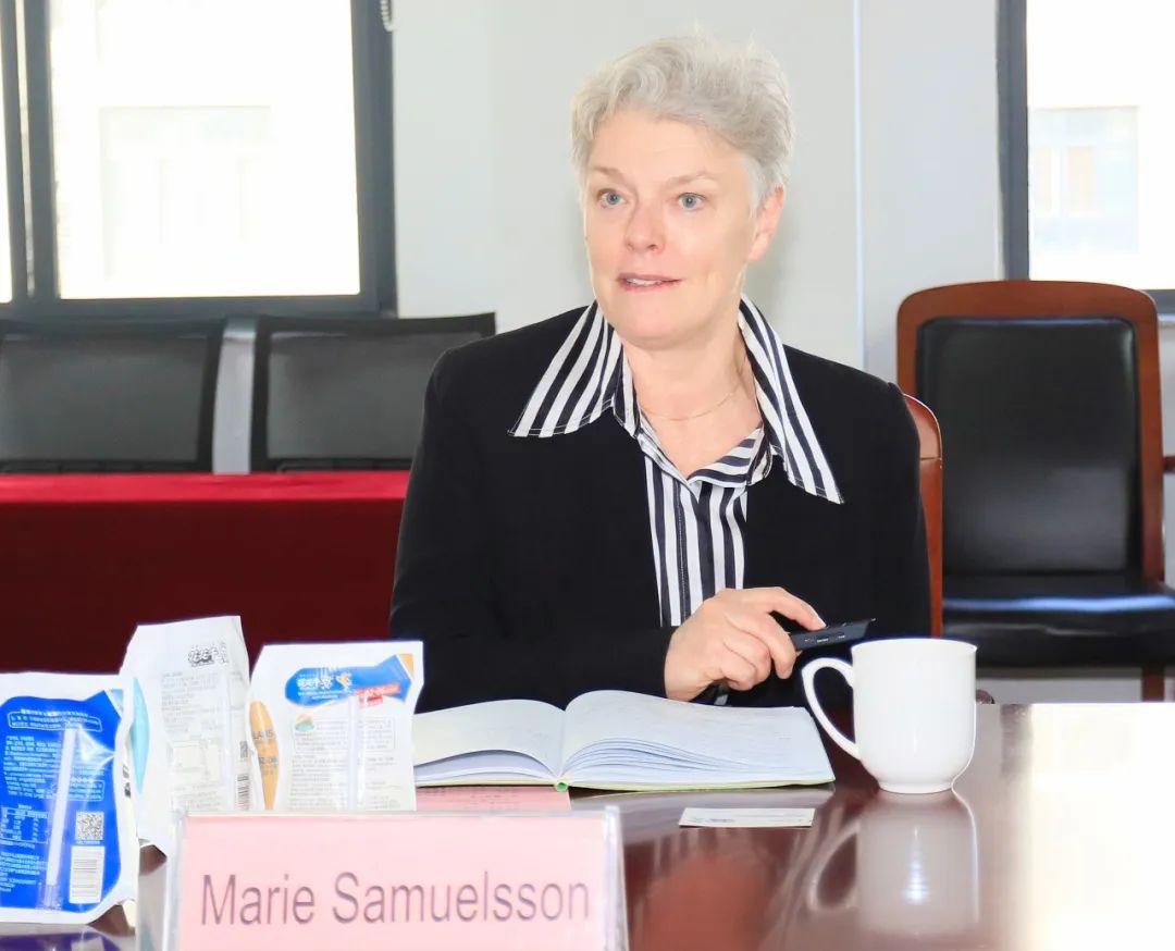 深化合作交流 互信共赢发展丨瑞典爱克林公司首席执行官 Ms.Marie Samuelsson 一行莅临LD官方电竞（中国）有限公司官网乳业集团参观座谈