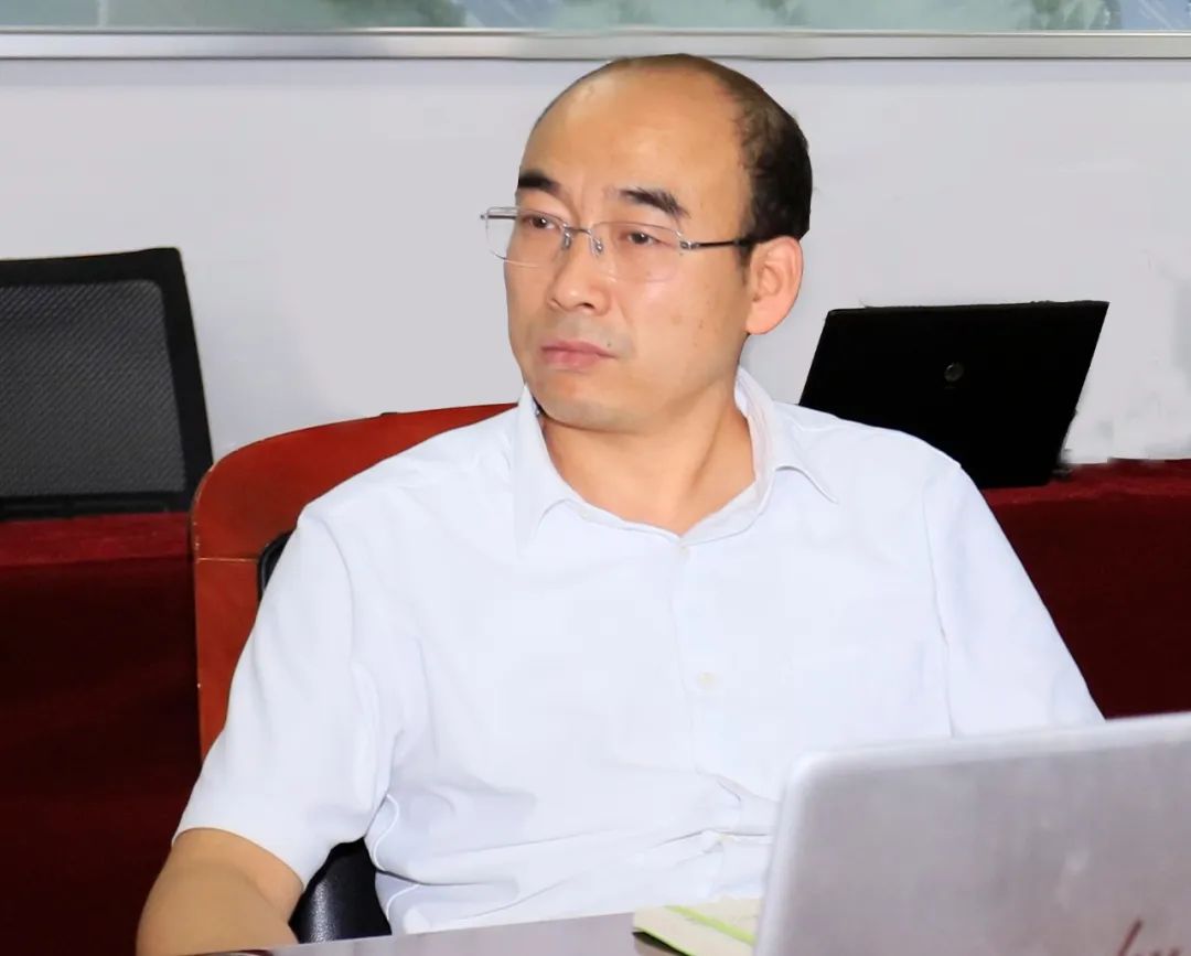 LD官方电竞（中国）有限公司官网乳业集团召开10月份营销工作会议