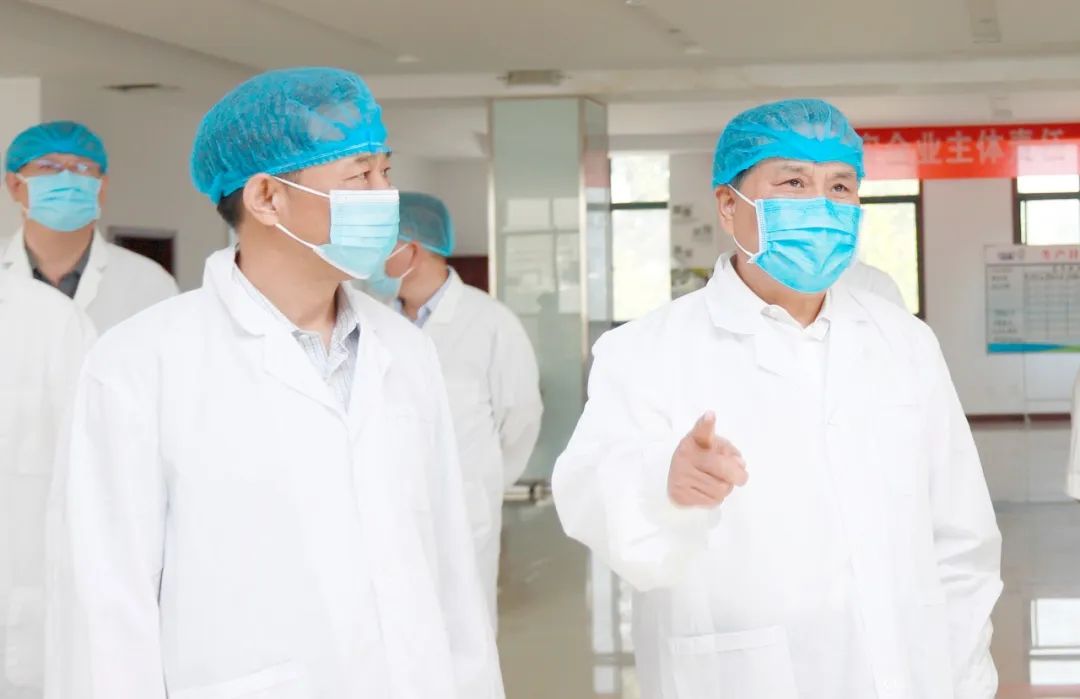 快讯丨河南省人民政府副省长武国定莅临LD官方电竞（中国）有限公司官网乳业集团瑞亚牧业调研奶源基地建设情况