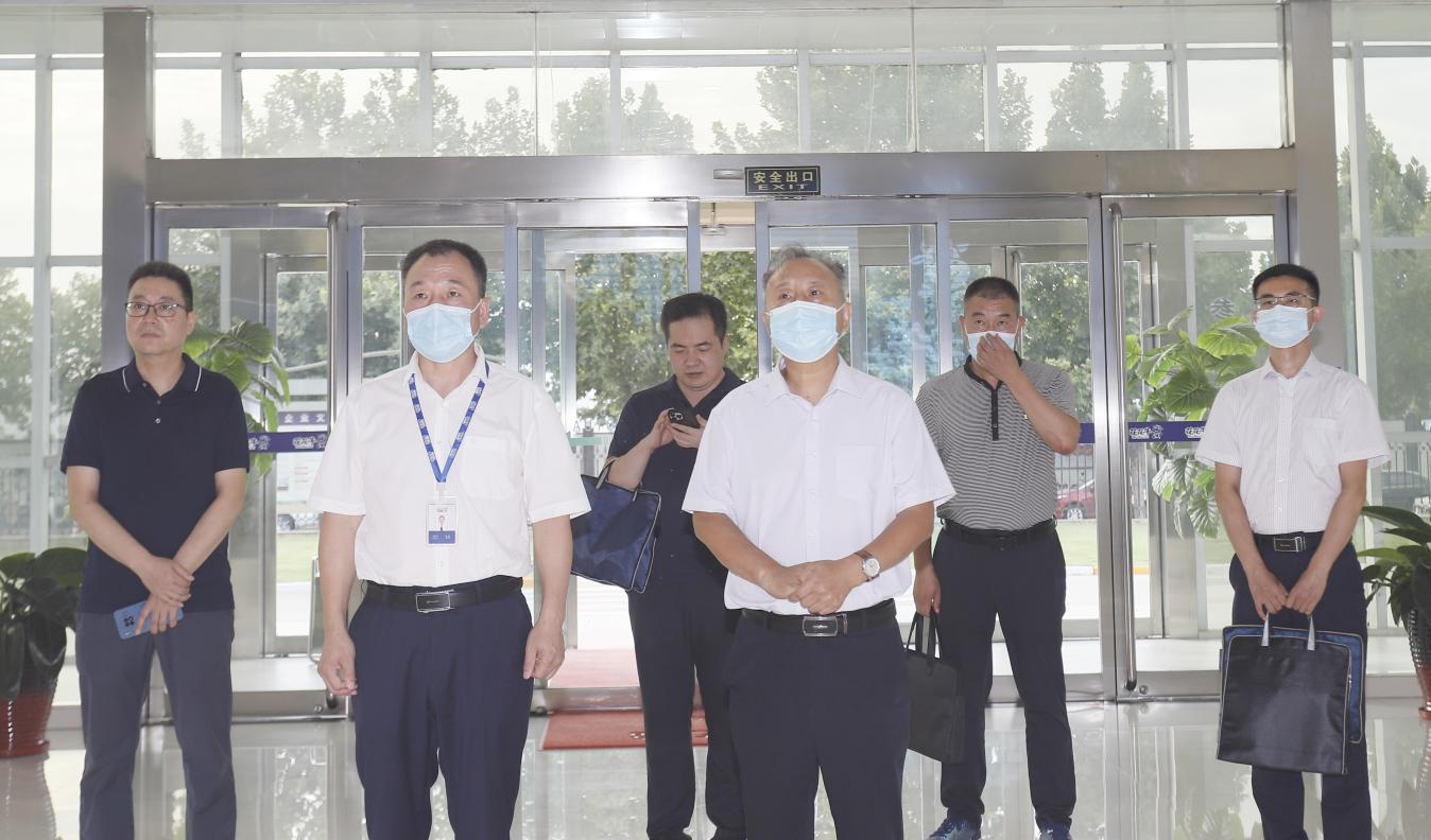 河南省“万人助万企”活动第一工作组 莅临LD官方电竞（中国）有限公司官网乳业集团调研
