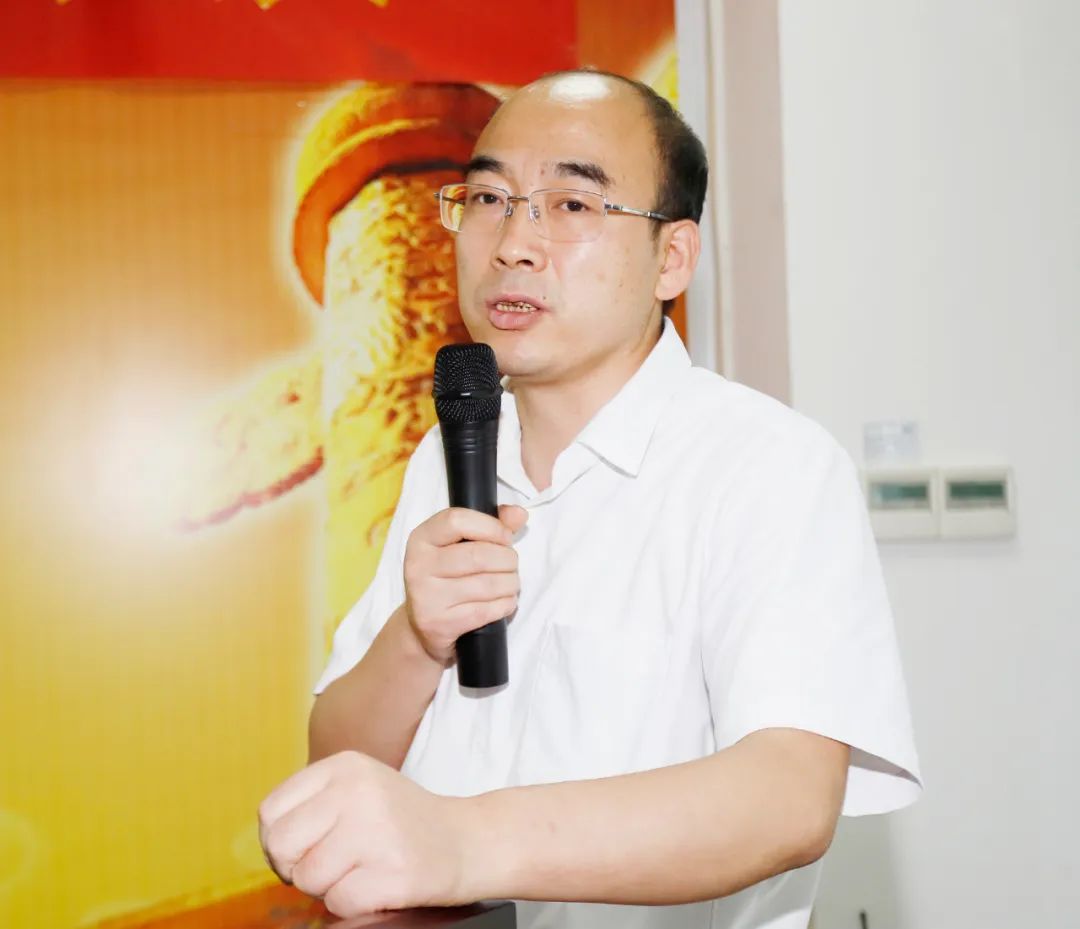 鼓足干劲·再创辉煌 | LD官方电竞（中国）有限公司官网乳业集团召开经销商座谈会
