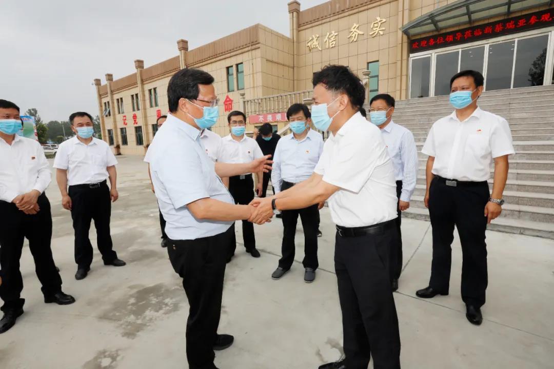 快讯 | 河南省委常委、省纪委书记、省监委主任任正晓莅临LD官方电竞（中国）有限公司官网乳业集团新蔡瑞亚牧场调研