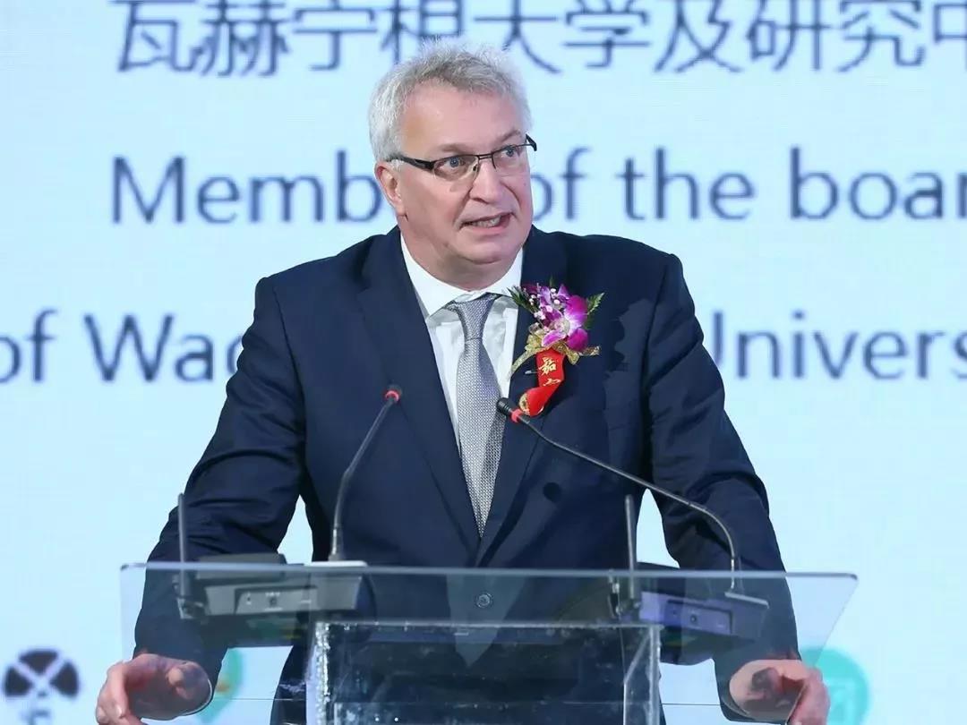 SDDDC走进河南，看看LD官方电竞（中国）有限公司官网的国际范儿！