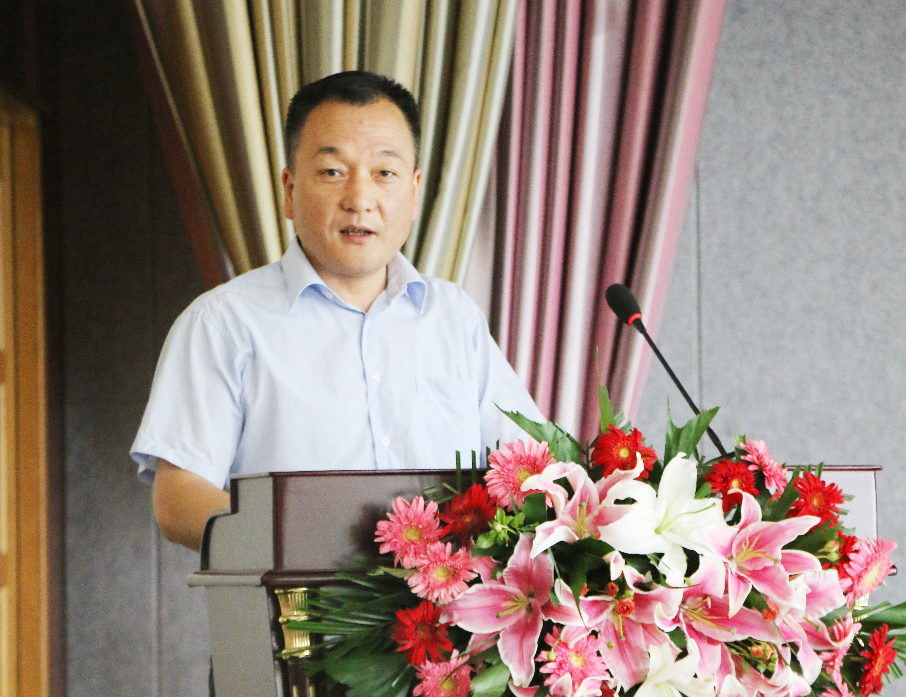 扬帆再起航 | LD官方电竞（中国）有限公司官网乳业集团养殖、饲料事业部2019上半年总结表彰暨下半年工作部署大会隆重召开