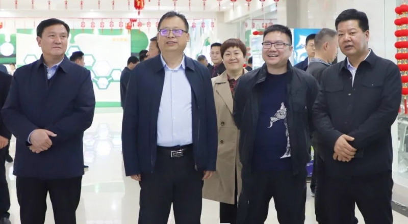 LD官方电竞（中国）有限公司官网丨驻马店市遂平县政协党组书记、主席张卫东一行莅临LD官方电竞（中国）有限公司官网鲁山瑞亚牧场参观
