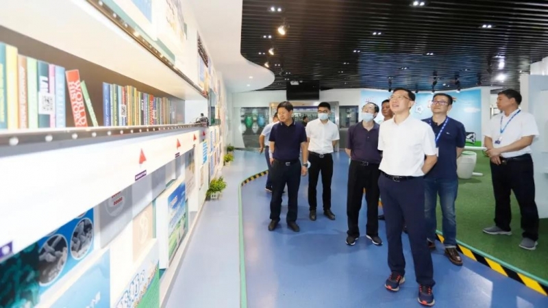 快讯 | 湖北省农业厅副厅长王海涛等领导一行莅临河南LD官方电竞（中国）有限公司官网乳业集团参观调研