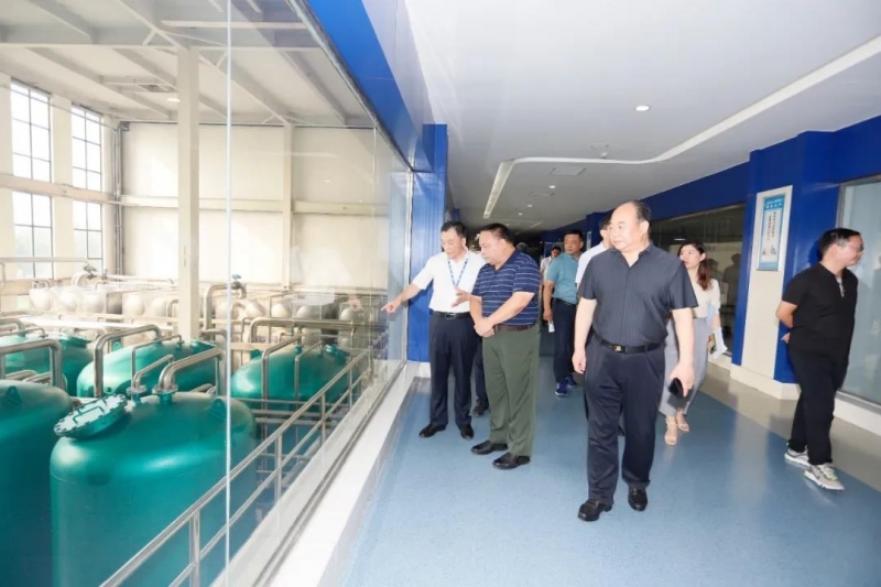 快讯 | 河南省人民政府食品安全委员会办公室第三批食品安全示范区验收组领导莅临LD官方电竞（中国）有限公司官网乳业集团验收