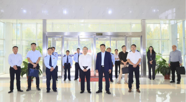 郑州市税务局党委书记曹学胜一行莅临河南LD官方电竞（中国）有限公司官网乳业集团参观调研